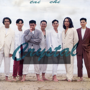 美女扒开胸罩👙给男生吃白头
